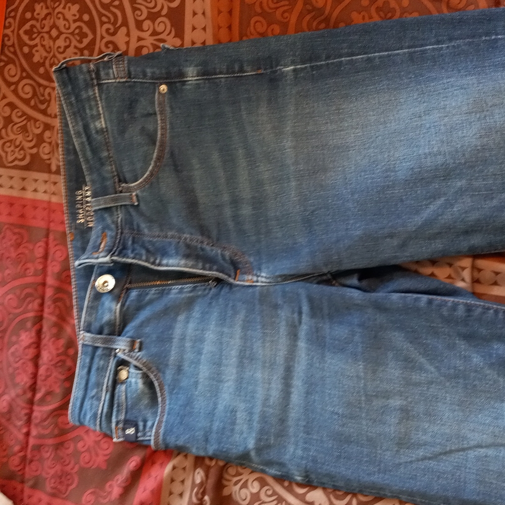 Skinny jeans